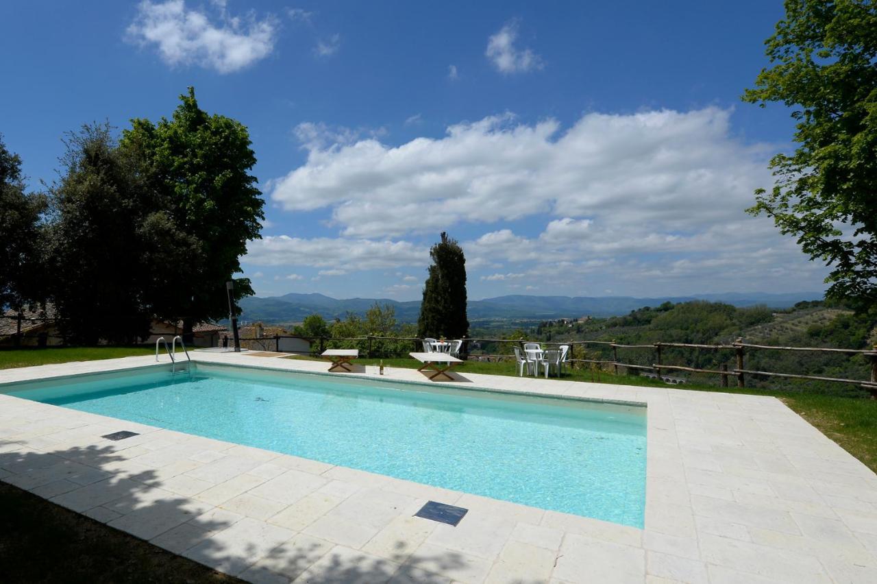 Casa Vacanze Podere Ugolini Ronta Exterior photo